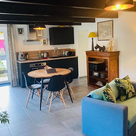 Charmante Petite Maison Renovee Quistinic 外观 照片